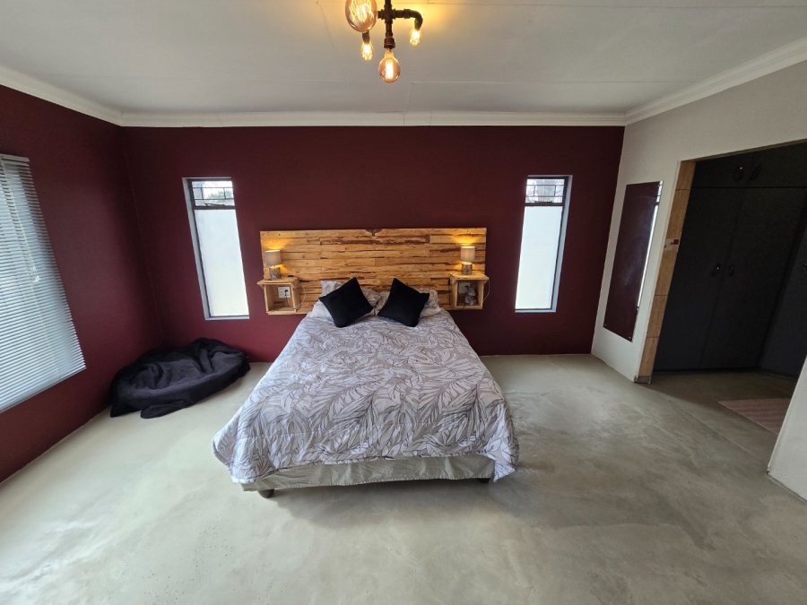 3 Bedroom Property for Sale in Miederpark North West